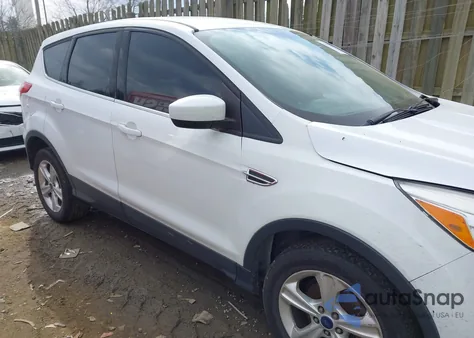 2015 Ford Escape Se z USA, uszkodzony, nr VIN 1FMCU0G79FUA19213